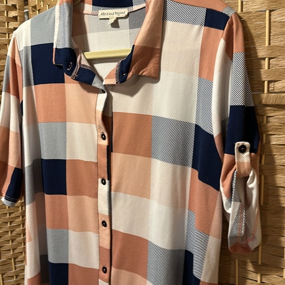 Above and Beyond Plaid Button Up Shirt XL EUC - Picture 3 of 7